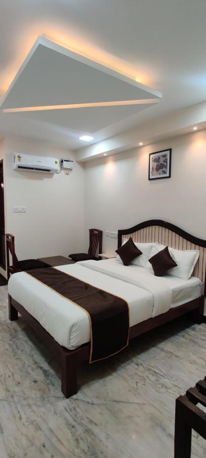 Rmc Travellers Inn Chennai Zewnętrze zdjęcie
