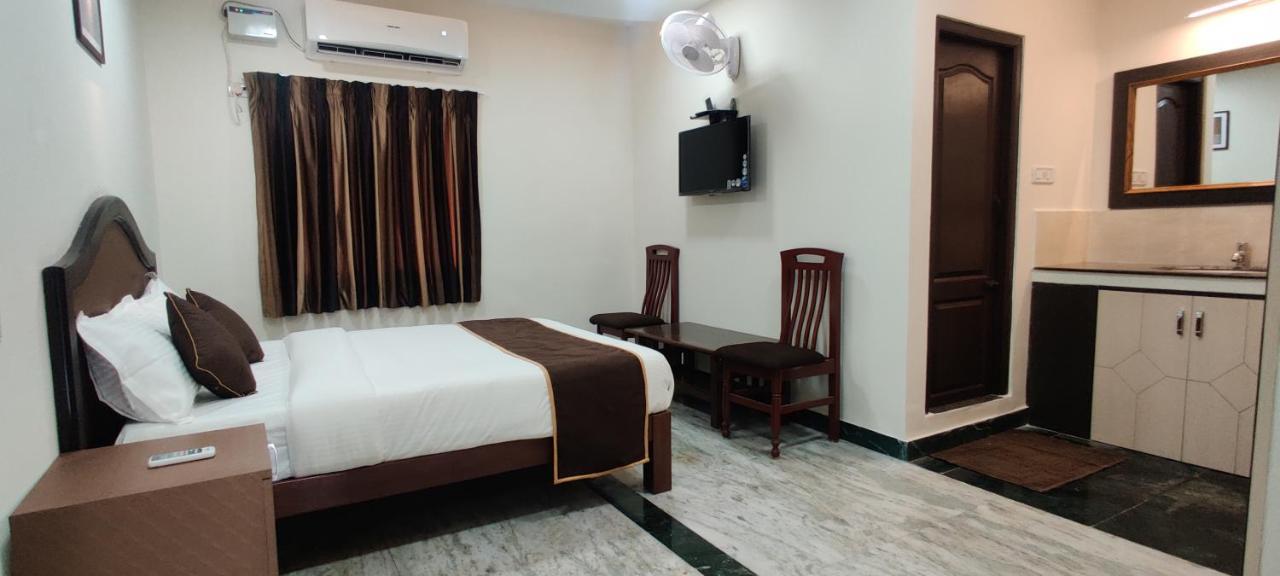 Rmc Travellers Inn Chennai Zewnętrze zdjęcie