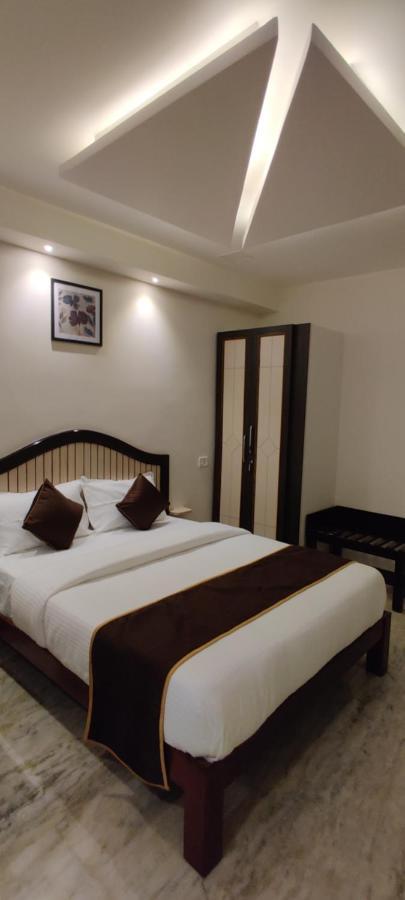 Rmc Travellers Inn Chennai Zewnętrze zdjęcie