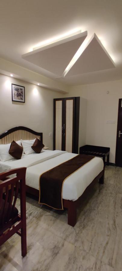 Rmc Travellers Inn Chennai Zewnętrze zdjęcie