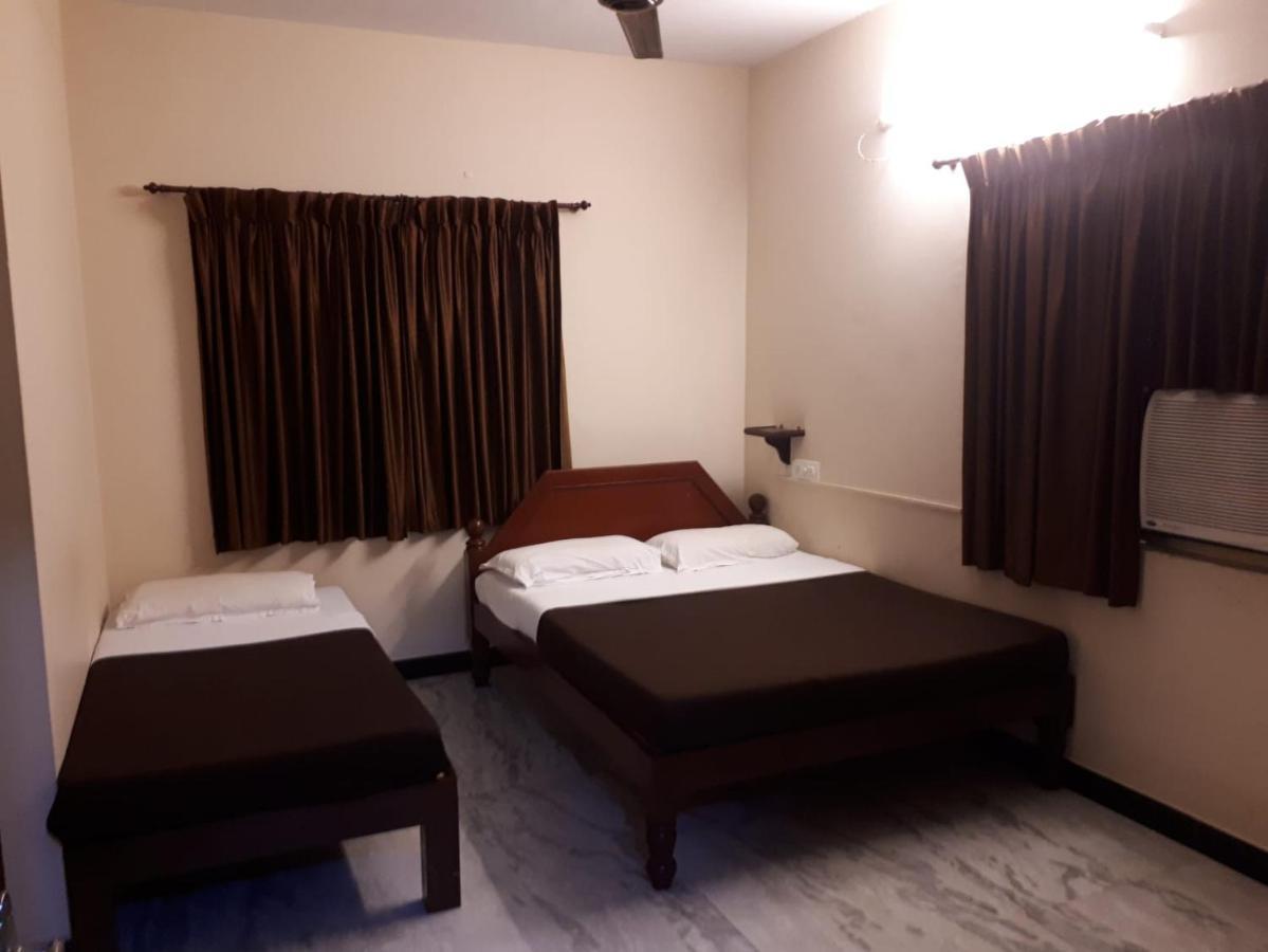 Rmc Travellers Inn Chennai Zewnętrze zdjęcie